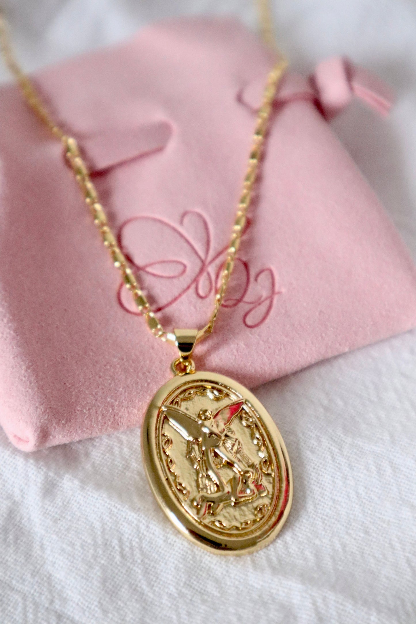Cadena El Arcángel