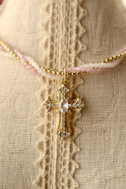 Collar Rosa Sagrada